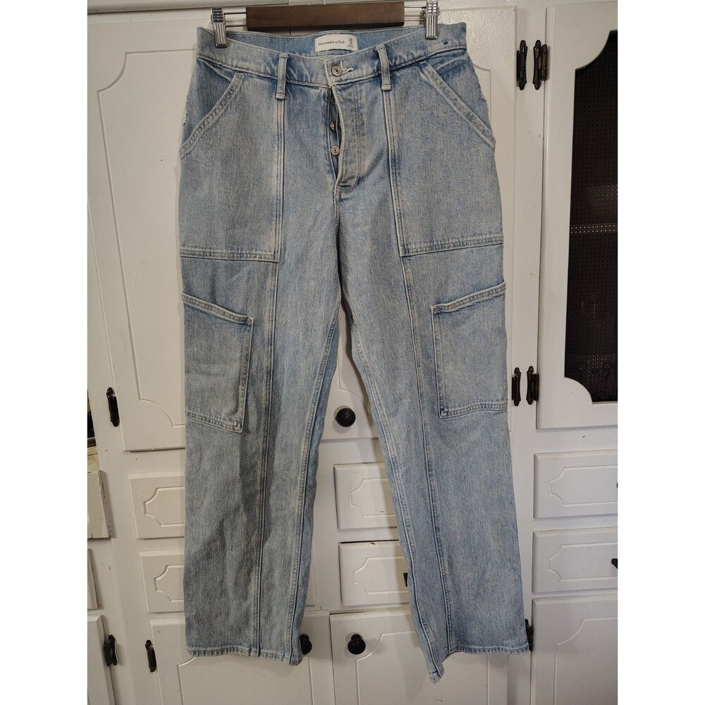 Abercrombie Fitch Jeans Cargo 90's  Straight  Curve Love Light Wash  Size 29